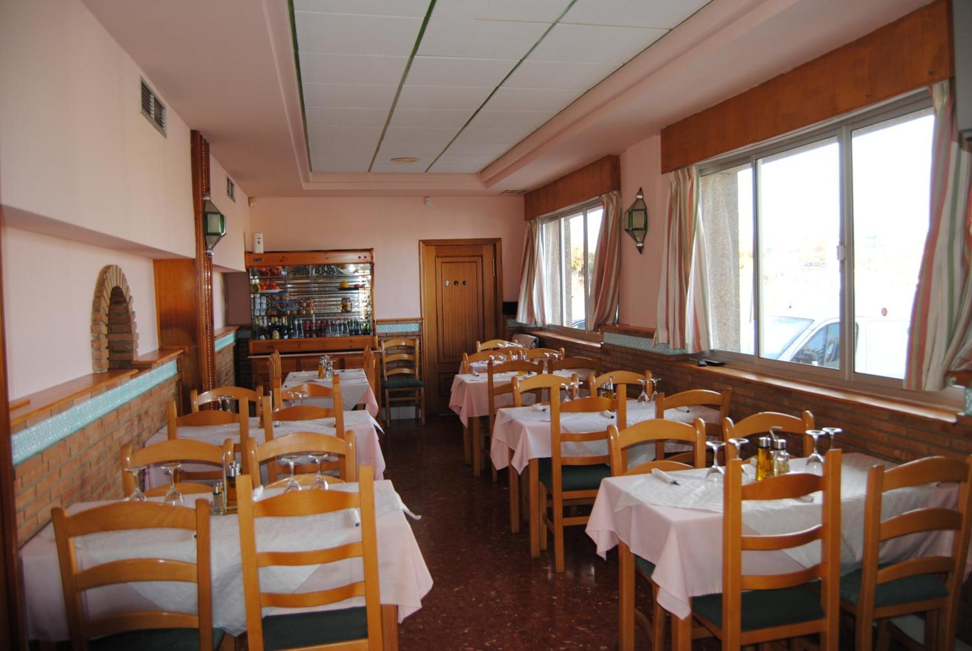 Hotel Vista Nevada Darro Restaurant photo