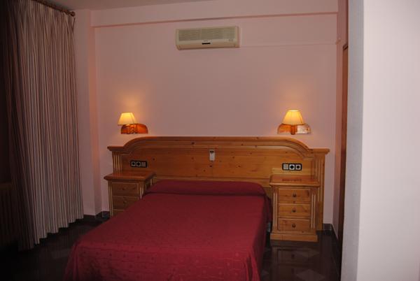 Hotel Vista Nevada Darro Room photo